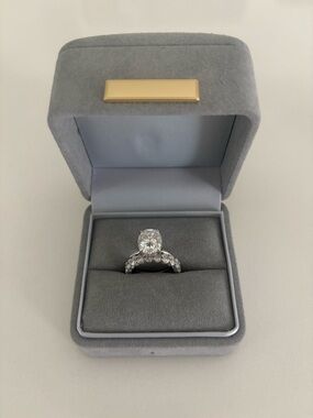 Wedding Set Oval Cut 3.5- White Gold 14kt Moissanite.